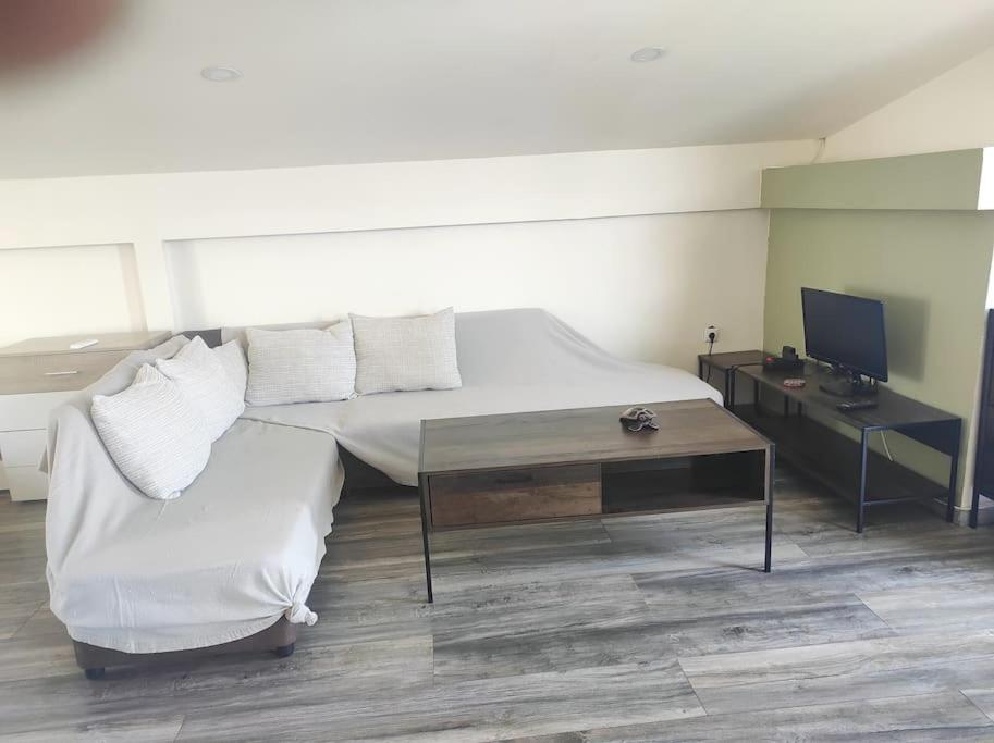 Σοφίτα Καλλύνω Apartment Солун Екстериор снимка